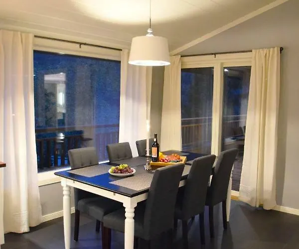 Otnes Sor - Luxury 140m2 公寓