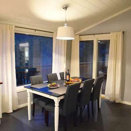 Otnes Sor - Luxury 140m2 דירה